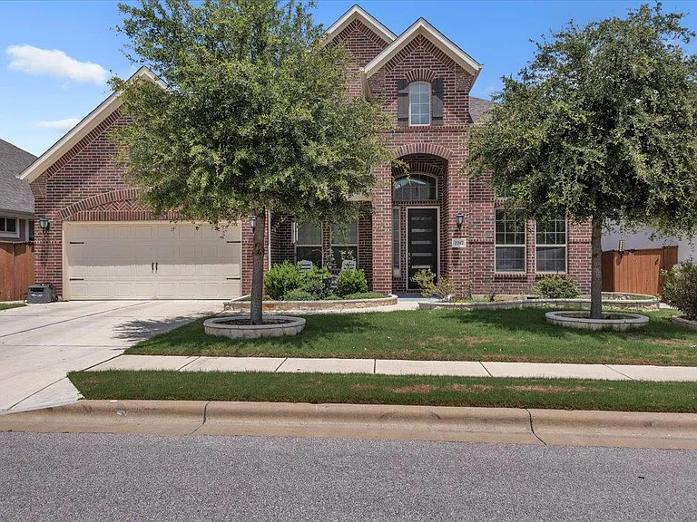 2517 Cappelle Way — Photo 1