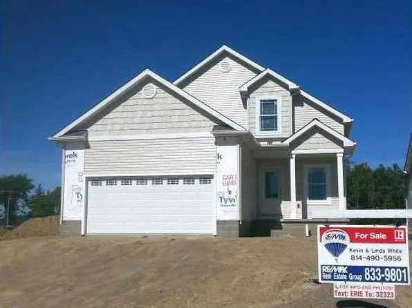 2880 Cardinal Dr, Erie, PA 16509