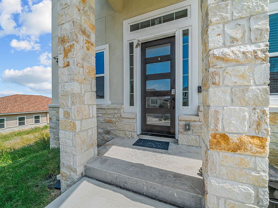 1st image of 24434 Canyon Row