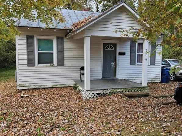20710 Bass St, South Chesterfield, VA 23803