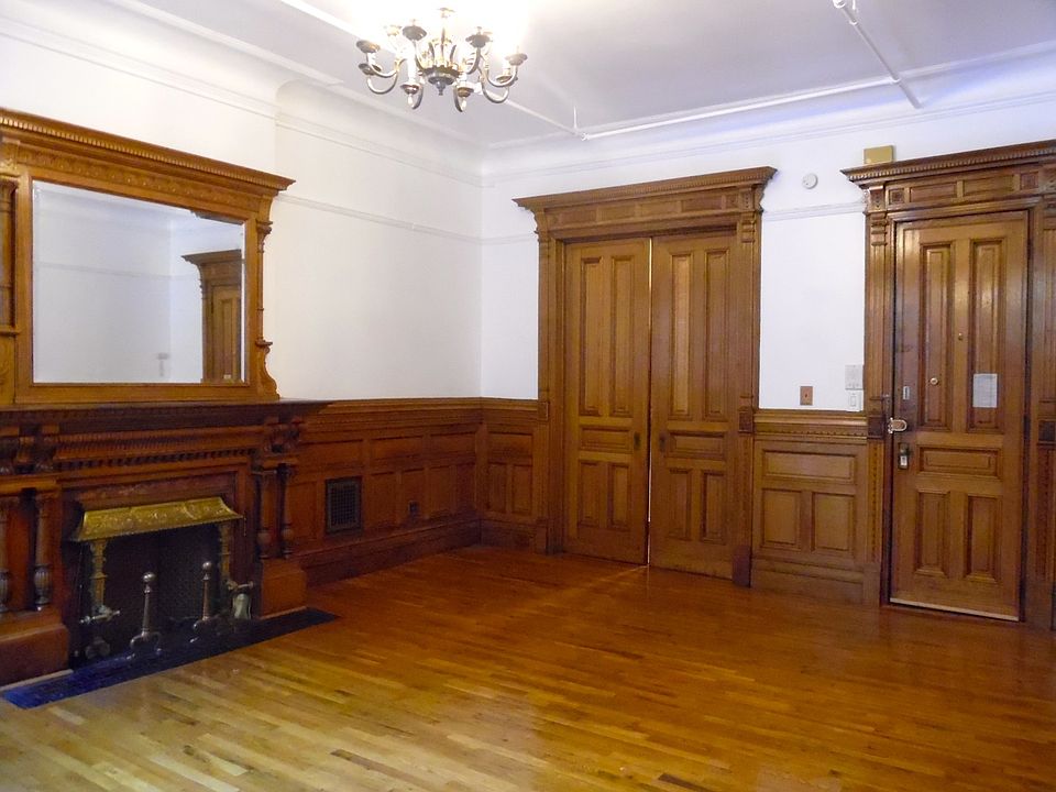 1st image of 16 W 71st St APT 2