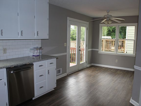 4th image of 1328 Millstream Trl