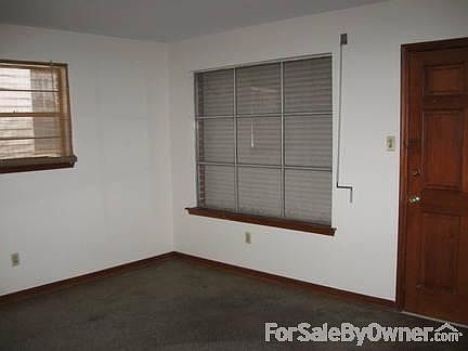 2nd image of 435 Farrington Dr