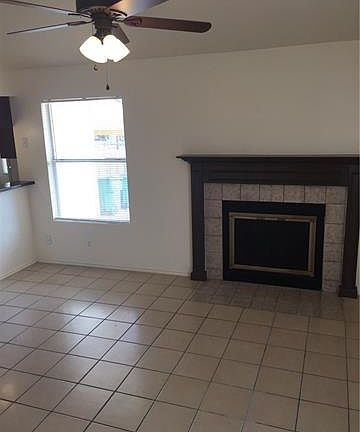 3rd image of 16031 Fitchburg Cir