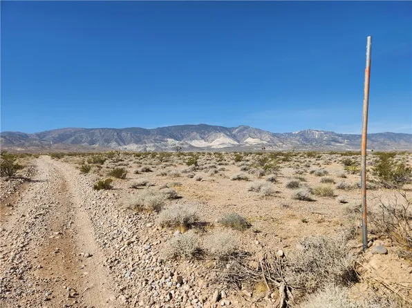 Dallas Ave, Lucerne Valley, CA 92356