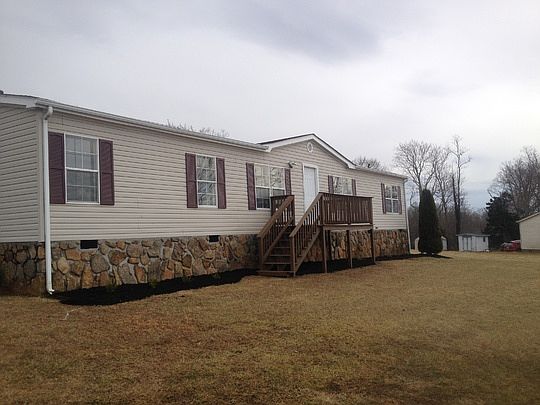 1st image of 1100 Parks Ln