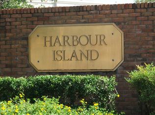 801 Normandy Trace Rd, Tampa, FL 33602