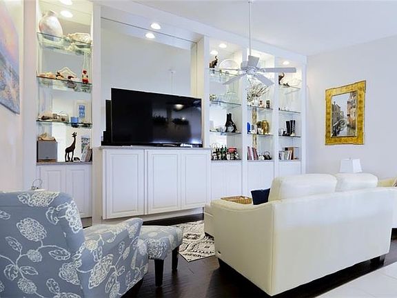 5th image of 28072 Boccaccio Way