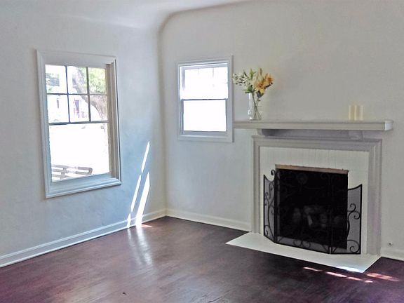 3rd image of 1749 N Madison Ave