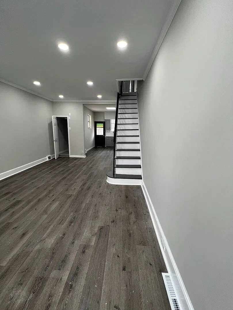 Stunning 3-Bedroom Townhome in South Philadelphia! Available Early November! — Photo 3