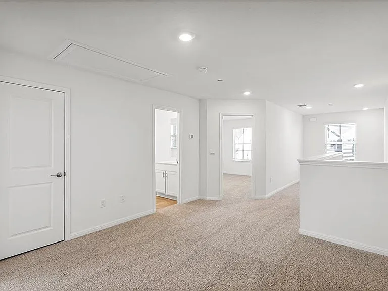2536 Violet Theo Ln — Photo 6