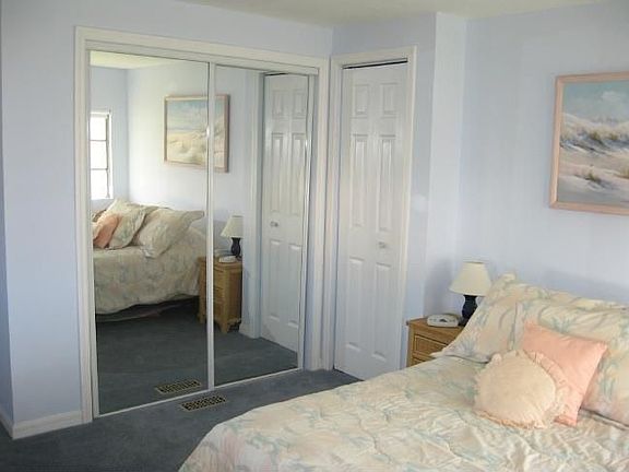 4th image of 56016 Amparo Bay
