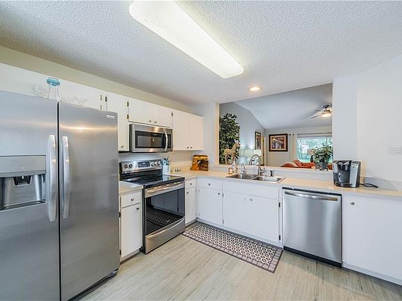 4th image of 1432 Bluewater Dr