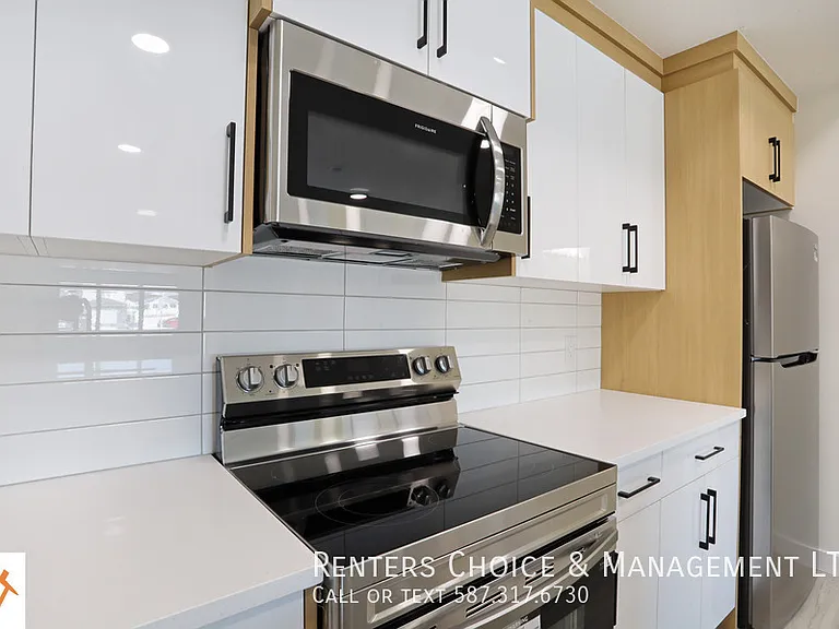 315F 16th St E — Photo 14