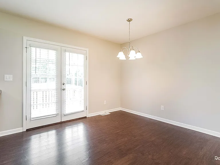 4810 Tony Dr — Photo 7