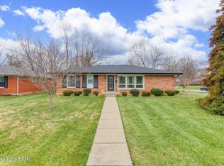 7007 Dartmoor Dr, Graymoor Devondale, KY 40222
