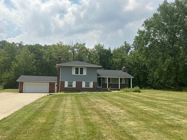 3732 Maplecrest Ave — Photo 4