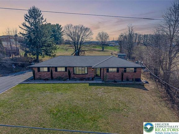 2nd image of 150 Diehl Rd