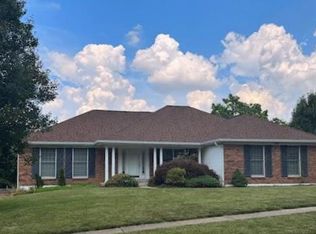 11280 Oak Hill Manor Dr, Bridgeton, MO 63044
