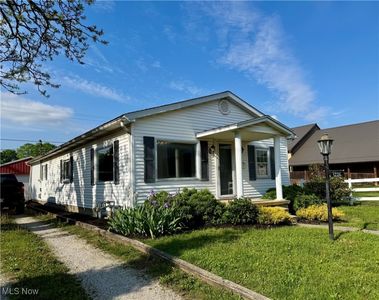 1226 E Main St, Coshocton, OH, 43812