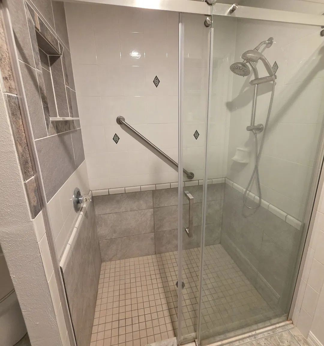 3 bed, 1656 sqft, $2,900 — Photo 2