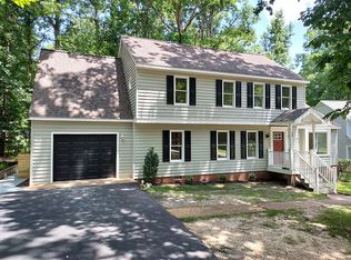 14406 Oak Knoll Cir, Midlothian, VA 23112