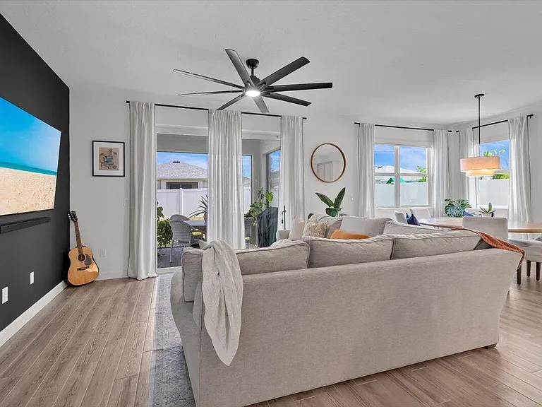 14047 SW Safi Ter — Photo 16