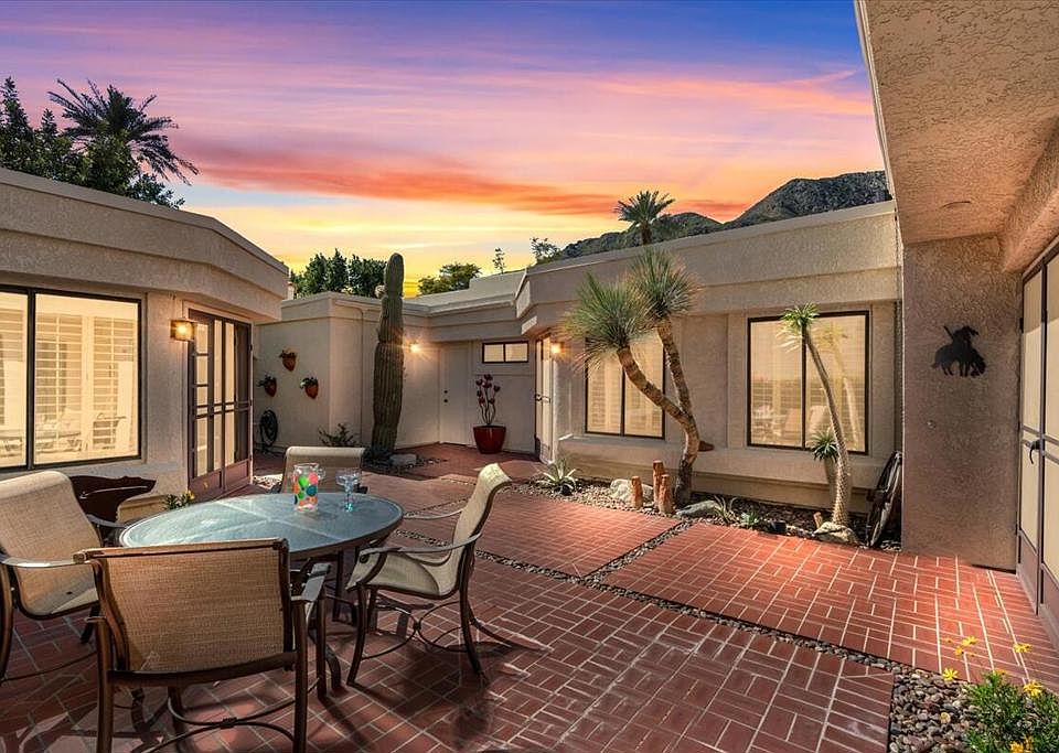 1st image of 77210 Avenida Fernando