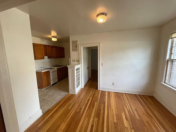 5th image of 2166 Grand Ave APT 104