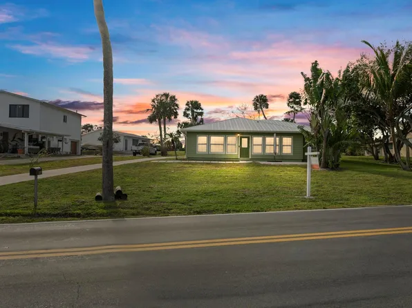 8307 S Indian River Drive, Fort Pierce, FL 34982