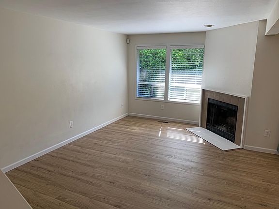 5th image of 14915 81st Ave NE