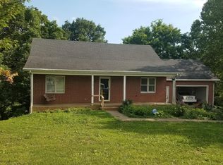 1754 Keyes Rd, Greenbrier, TN 37073