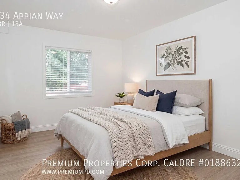 934 Appian Way — Photo 8