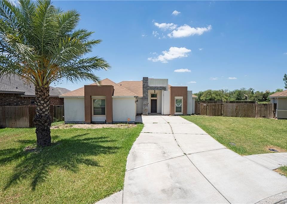 1st image of 3225 La Puerta Ave
