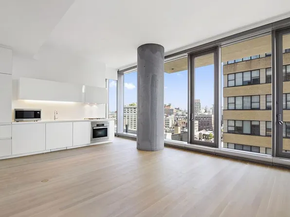 56 Leonard St APT 12AE, New York, NY 10013