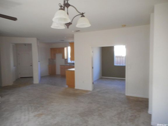 3rd image of 4241 Hovnanian Dr