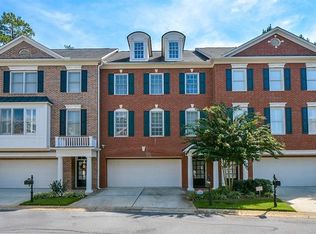 514 Vinings Estates Dr SE, Mableton, GA 30126