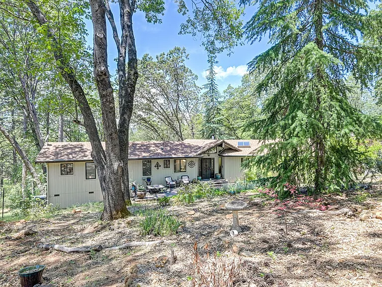 16832 Alice Way — Photo 25
