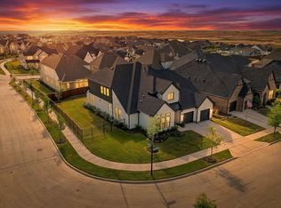 2113 Heather Hills Dr, Fort Worth, TX 76008