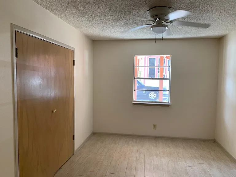 1326 S Saint Marys St #6 — Photo 6