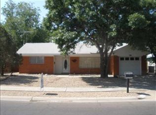 706 Trailing Heart Rd, Roswell, NM 88201