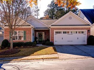146 Abbey Cir, Woodstock, GA 30188