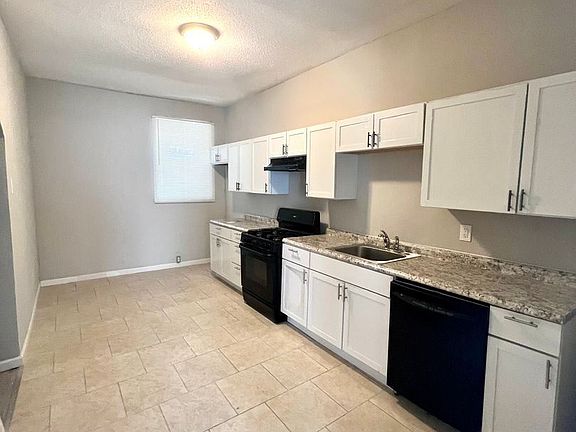 2nd image of 3306 Michigan Ave #11450004