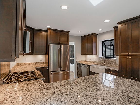 2nd image of 7104 Cedarwood Cir