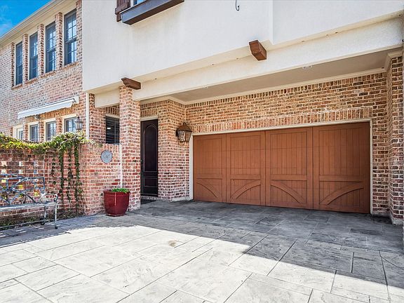 3rd image of 5932 Preston Gate Ct
