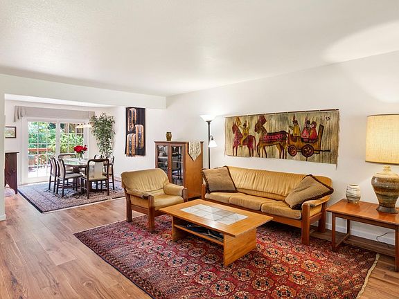 4th image of 578 Caber Drive