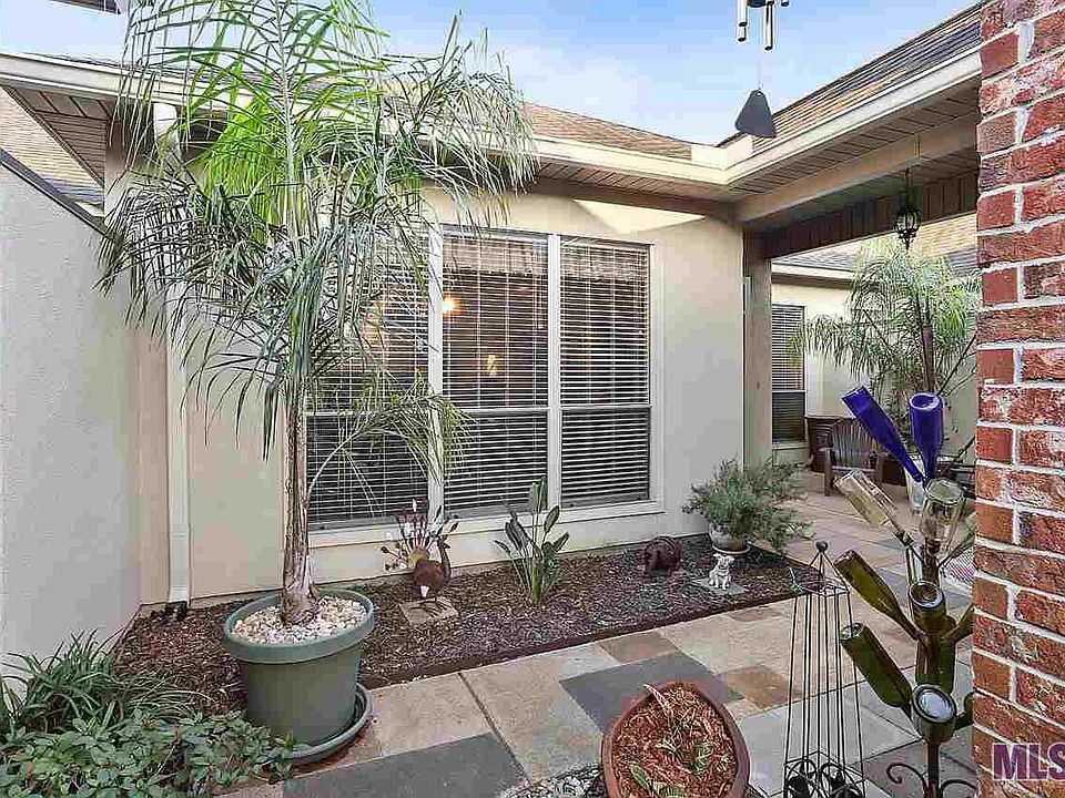 1st image of 7066 Caddys Court Dr