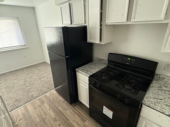 5th image of 245 Charleston St NE #4