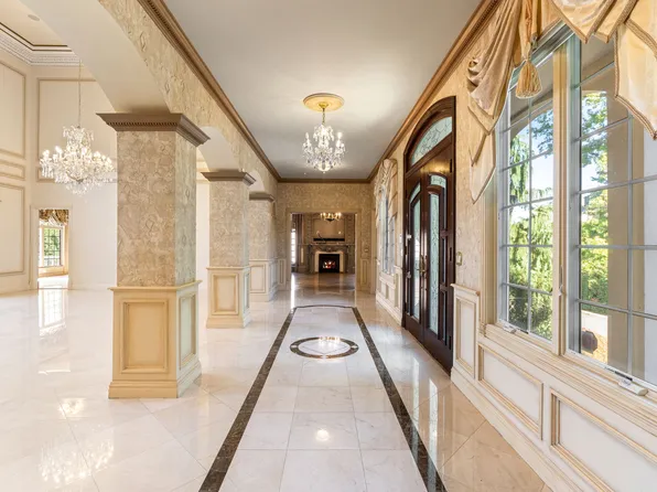 51 Romer Road image 9 of 92