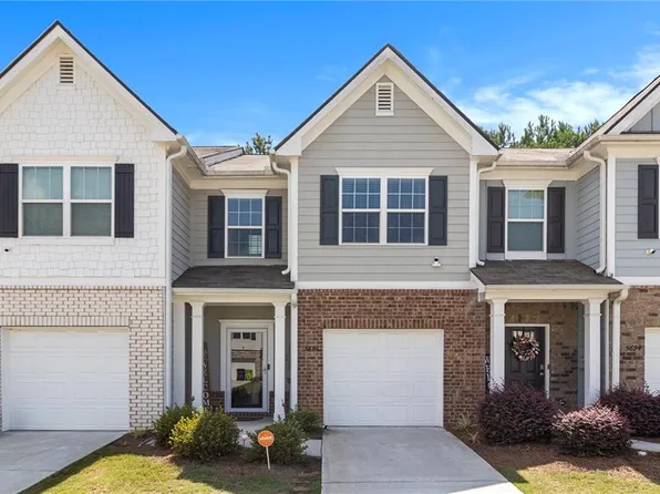 5696 Union Pointe Dr, Union City, GA 30291